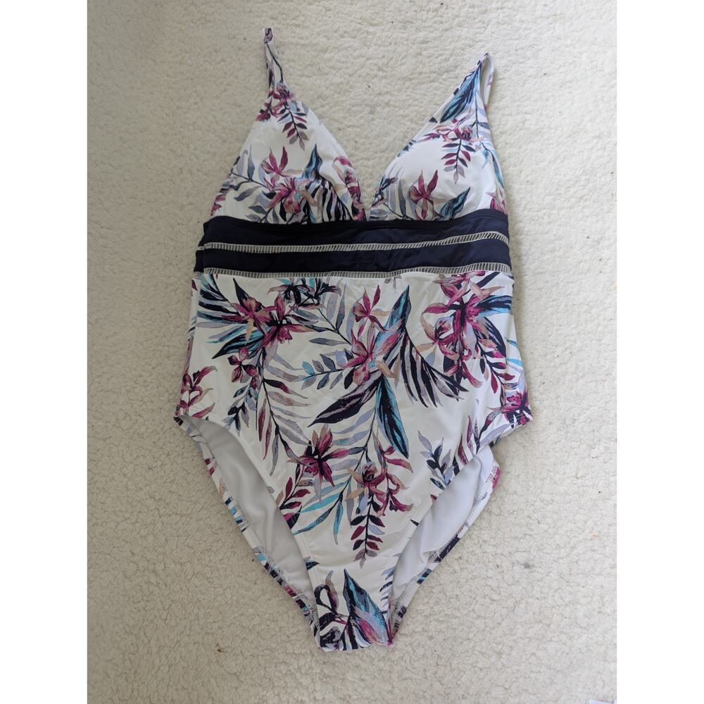Ibiza One Piece Bathing Suit XL White Floral V‎ Neck Light Padded Swimwear